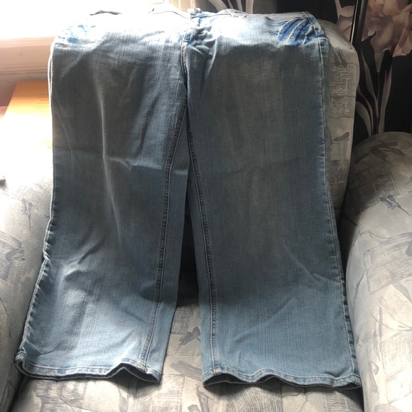 Women’s Capri Jeans size 17/18 - Picture 1 of 6